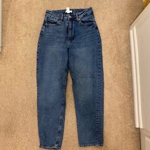 High Waisted Loose Mom Jean